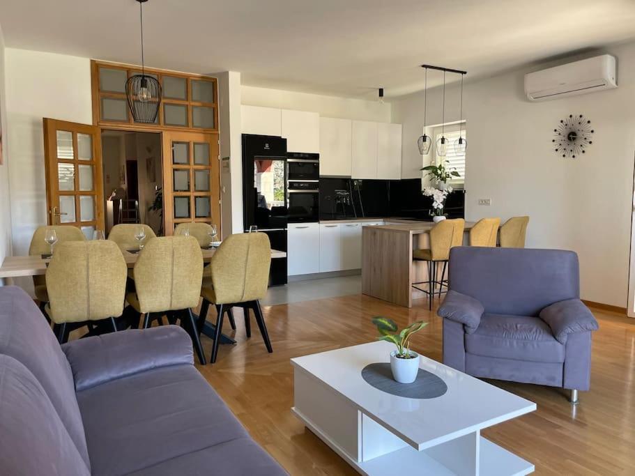 Appartamento Bayview Oasis
